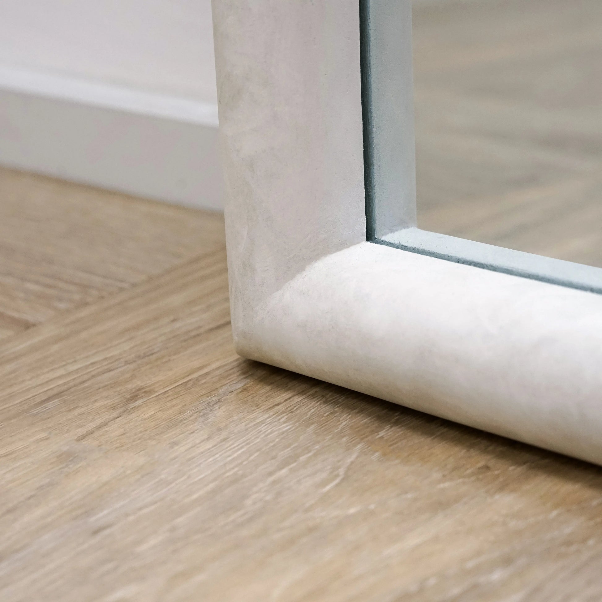 Arched Full-Length Standing Mirror with Concrete Finish Frame (172 x 60 cm) Spiegel Weltt