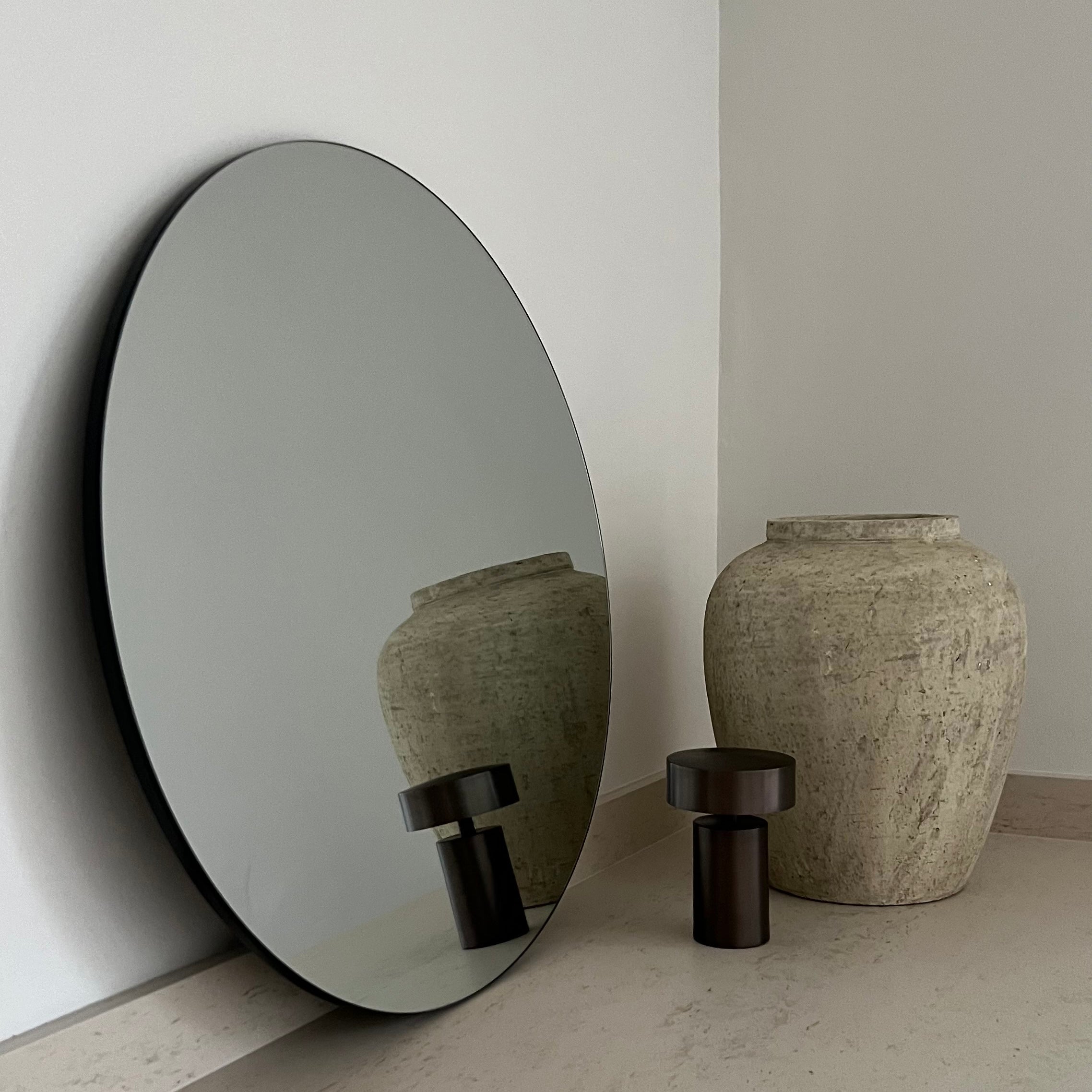 Edge Round Frameless Wall Mirror - Modern Minimalist 70cm Design
