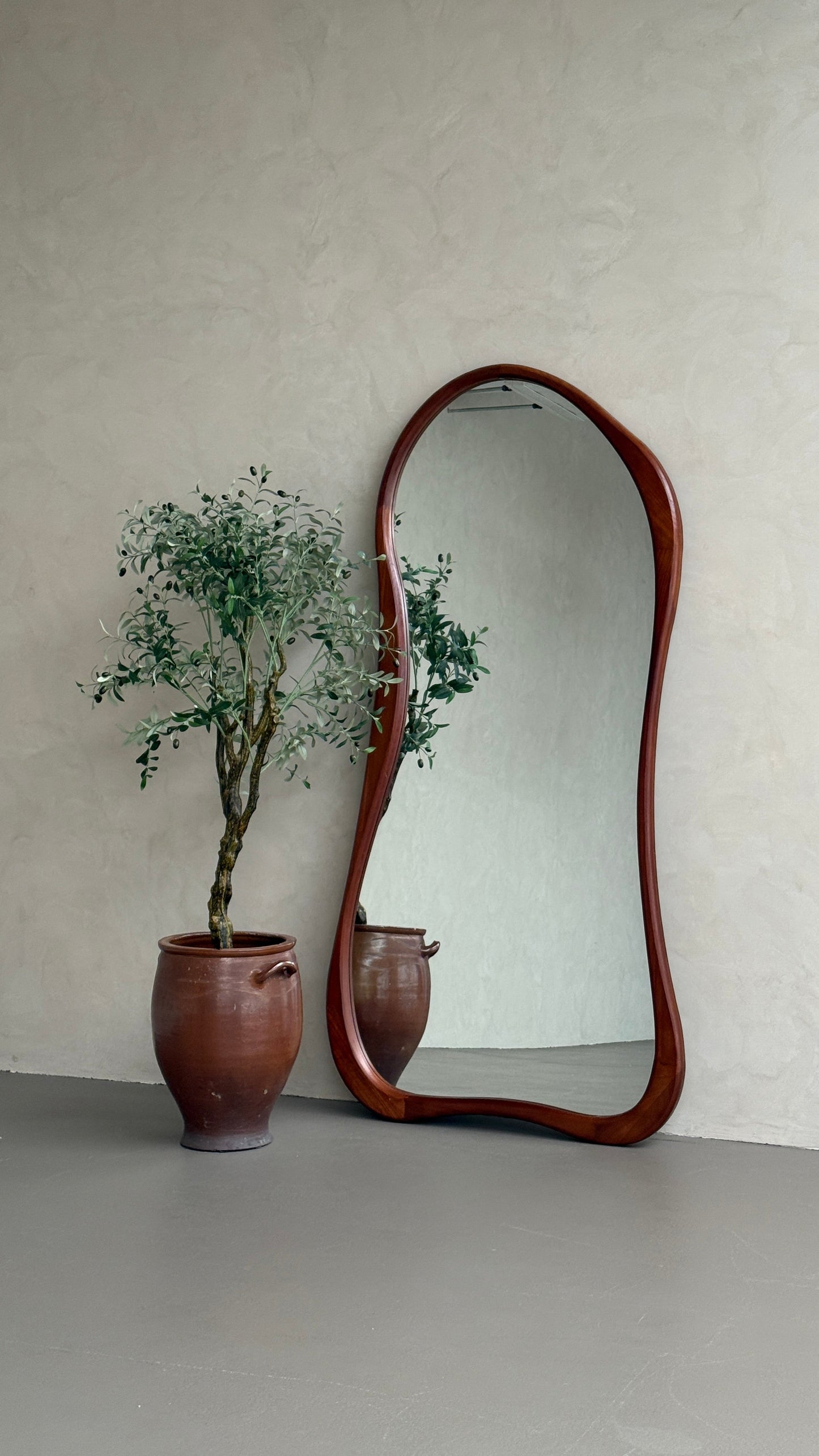 Mira Walnut Organic Wood Floor Mirror – 200 x 100 cm Mirrorum