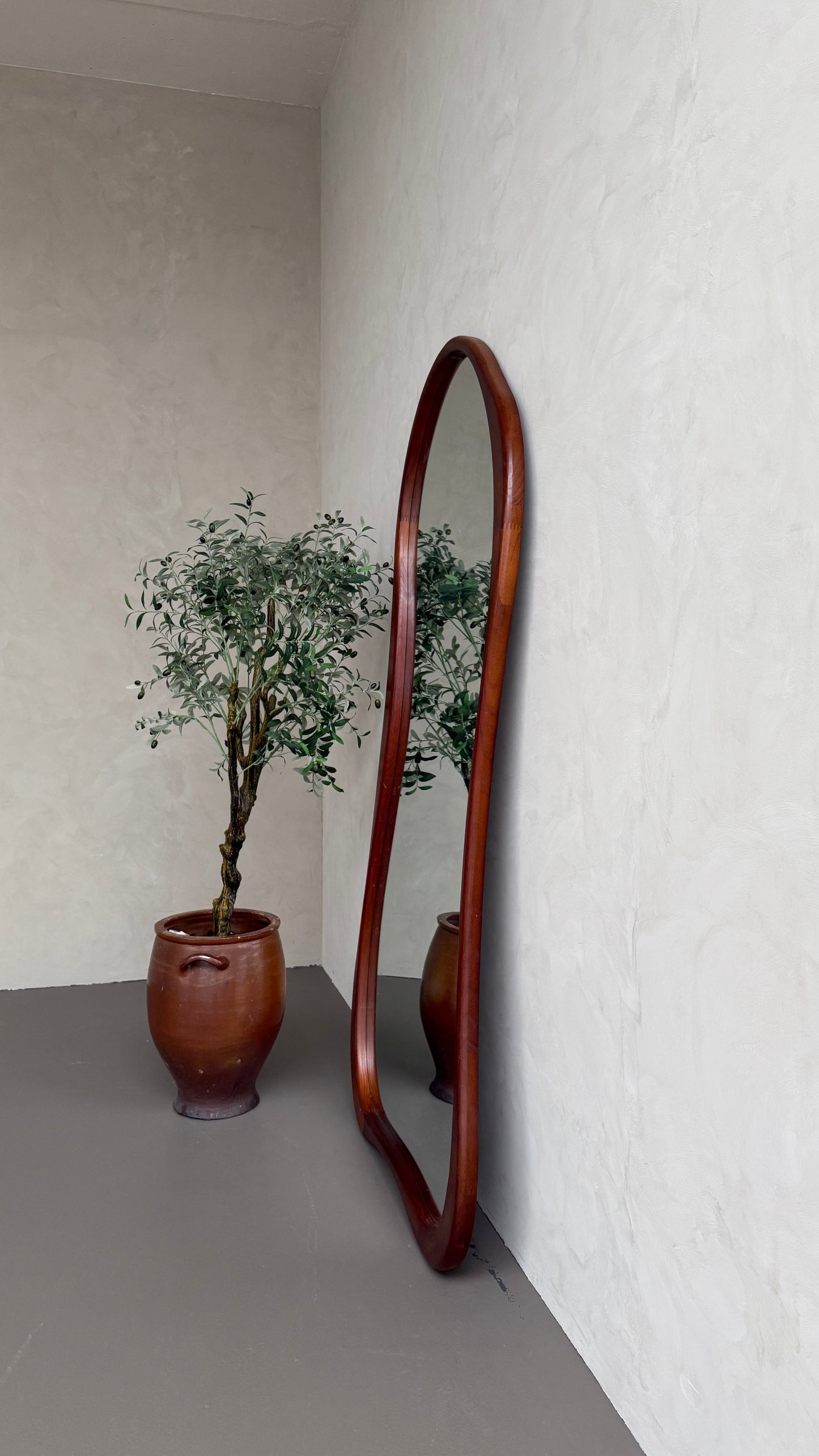 Mira Walnut Organic Wood Floor Mirror – 200 x 100 cm Mirrorum