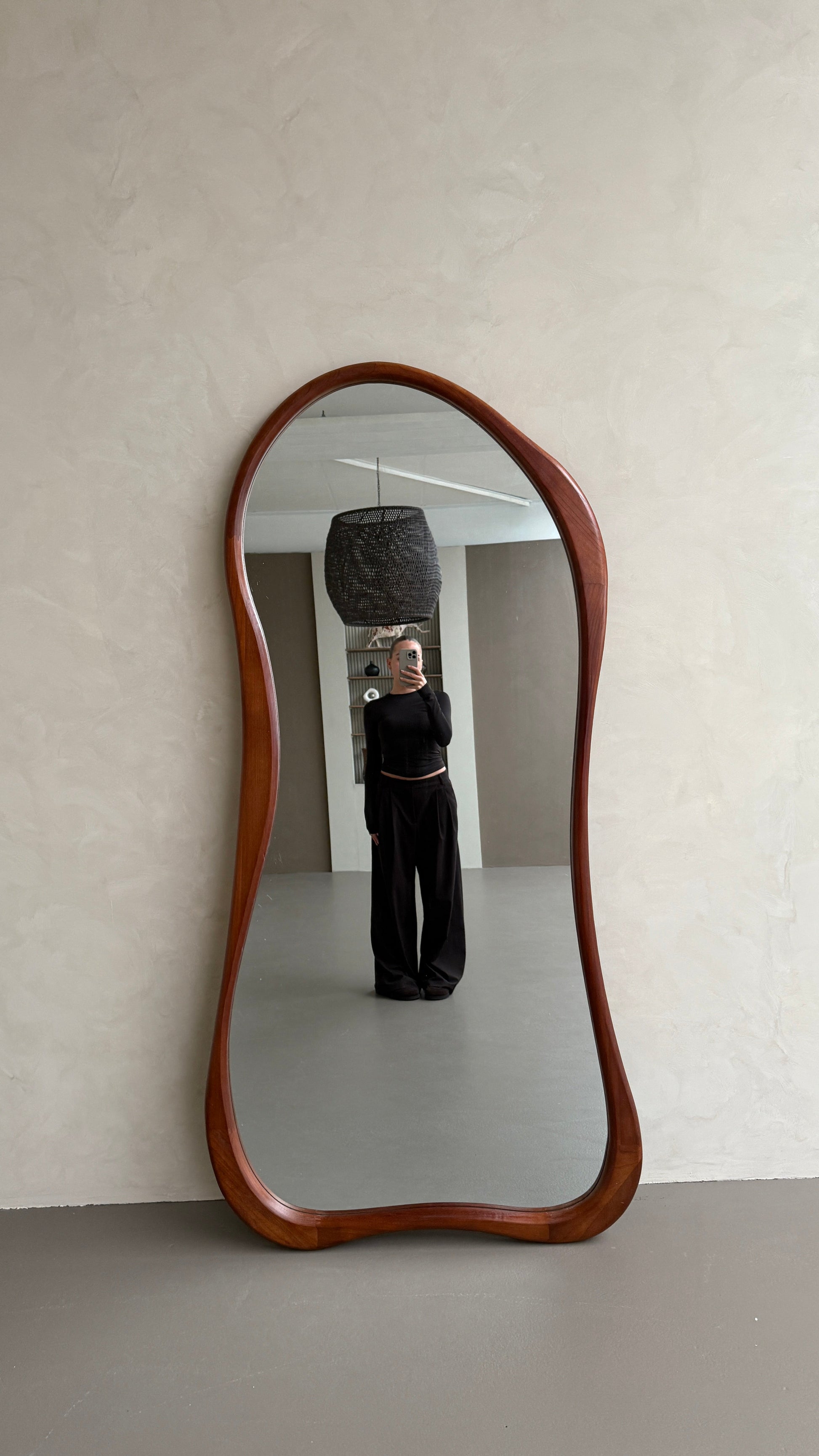 Mira Walnut Organic Wood Floor Mirror – 200 x 100 cm Mirrorum