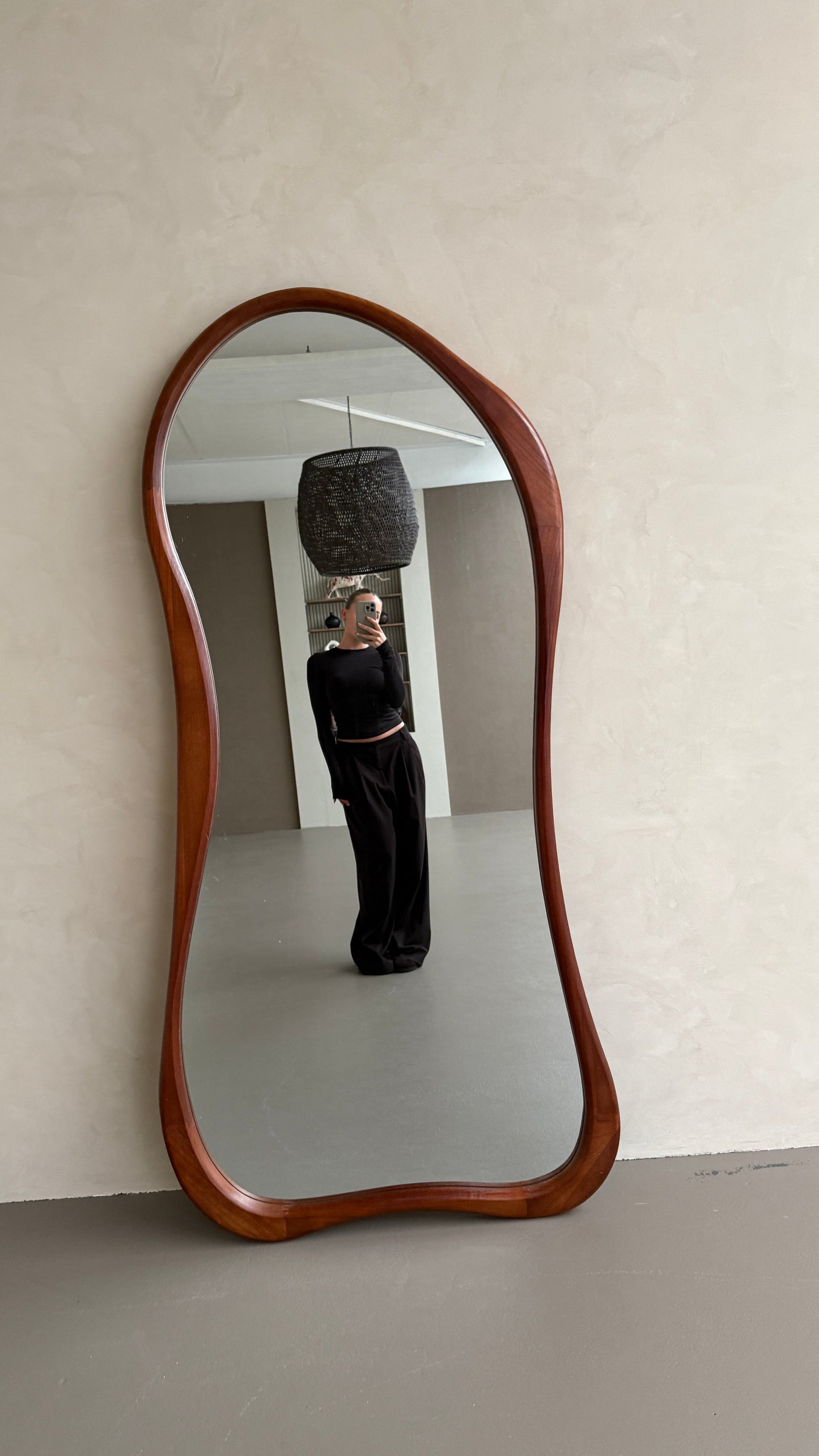 Mira Walnut Organic Wood Floor Mirror – 200 x 100 cm Mirrorum