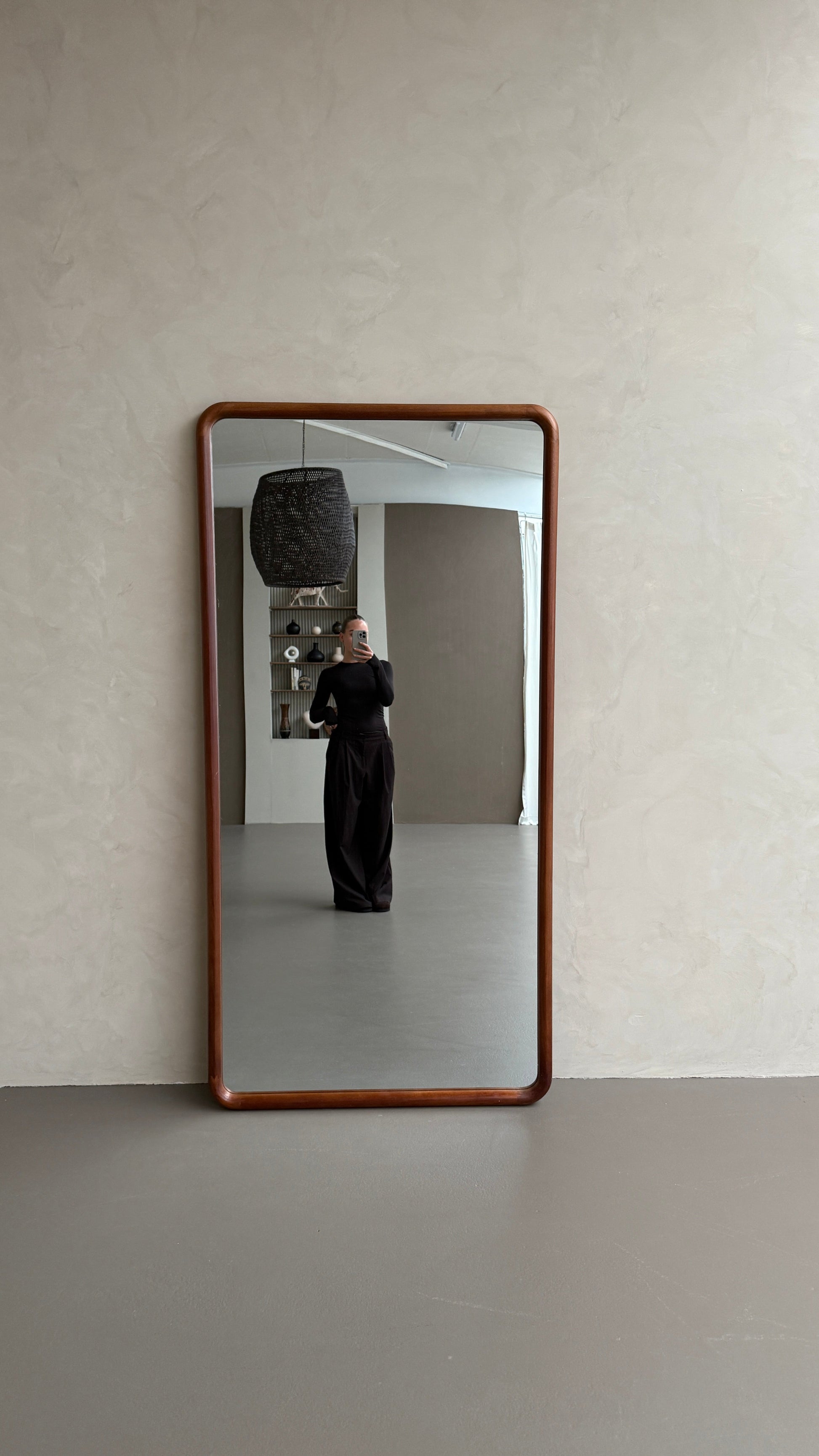 Elin Walnut – Rectangular Solid Wood Floor Mirror 200 x 100 cm Mirrorum
