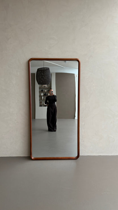 Elin Walnut – Rectangular Solid Wood Floor Mirror 200 x 100 cm Mirrorum