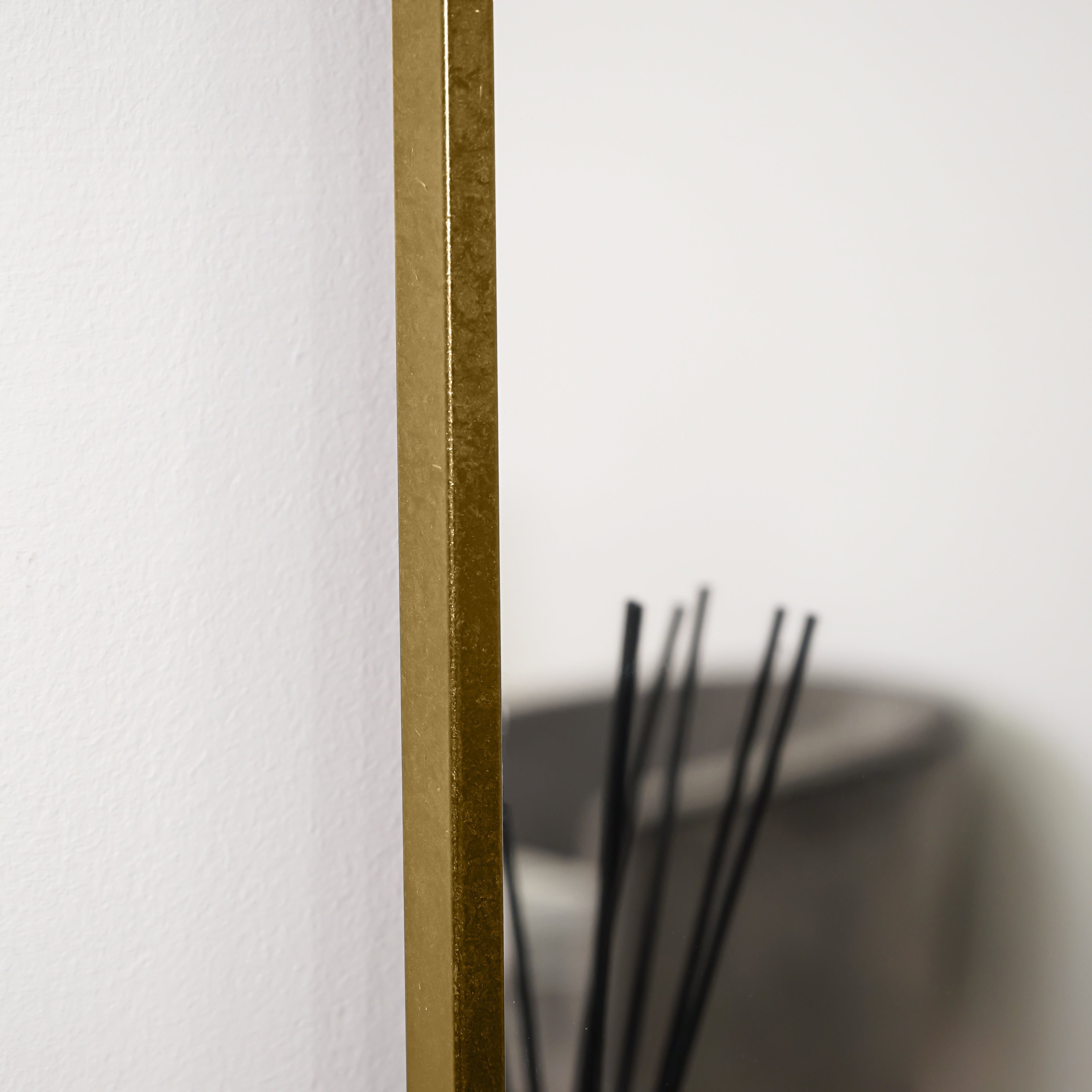 Arched Metal Mantel Mirror - Minimalist Gold Frame (120 x 90 cm)