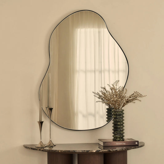 Ava - Mirror with Organic Design and Matte Black Metal Frame - 100 x 70 cm Spiegel Weltt